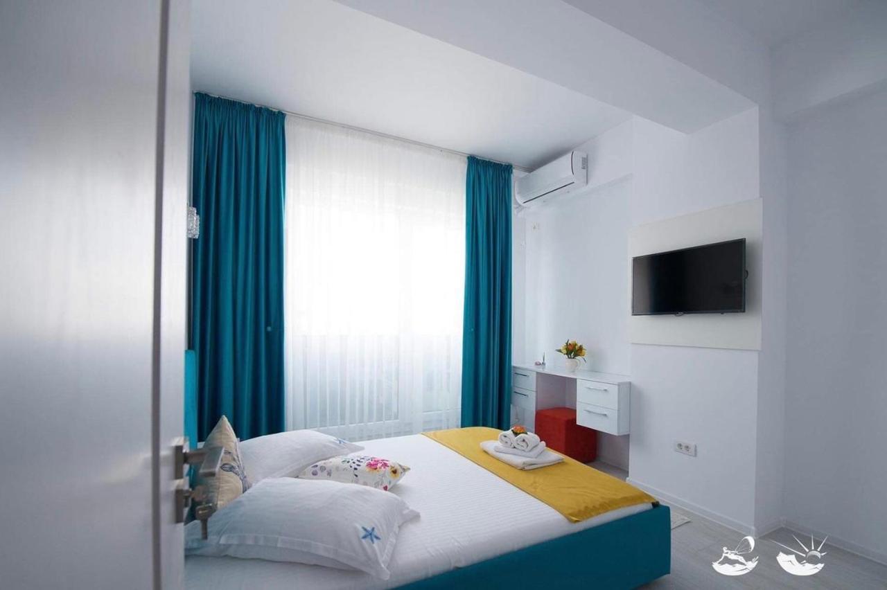 Apartel Joy นาโวดาริ ภายนอก รูปภาพ