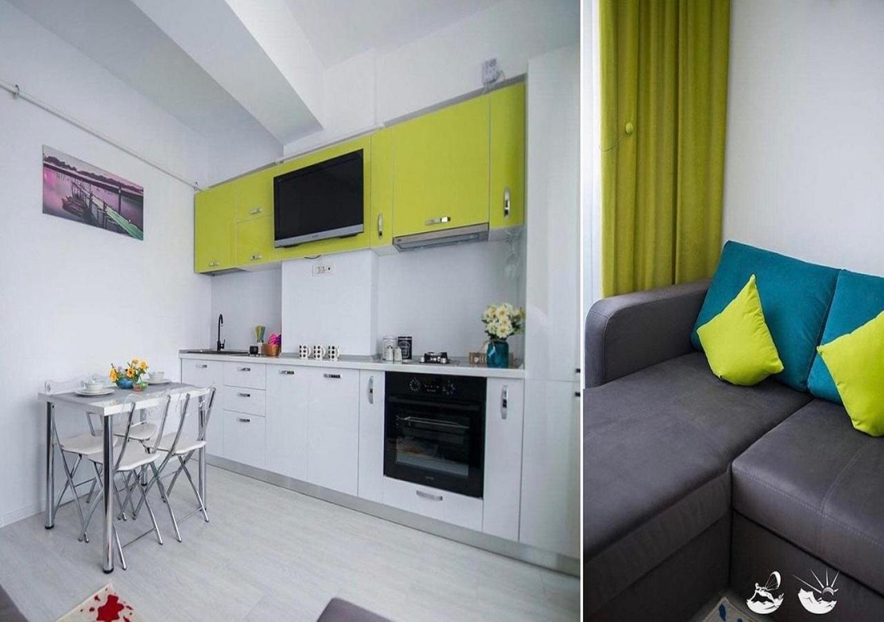Apartel Joy นาโวดาริ ภายนอก รูปภาพ