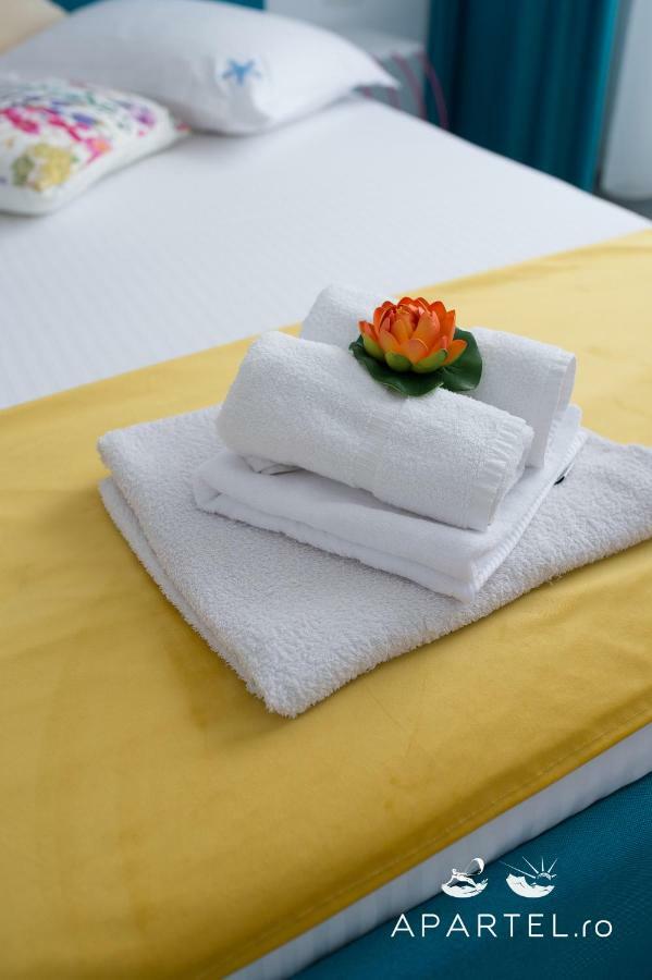Apartel Joy นาโวดาริ ภายนอก รูปภาพ